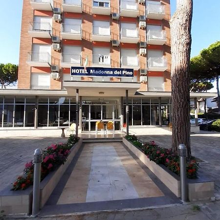 Hotel Madonna Del Pino Червия Экстерьер фото