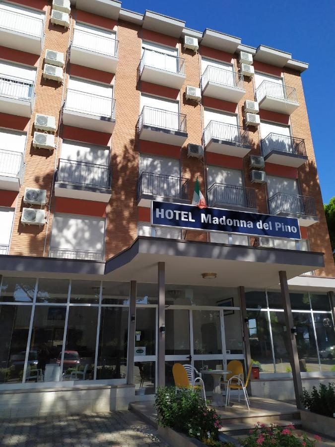 Hotel Madonna Del Pino Червия Экстерьер фото