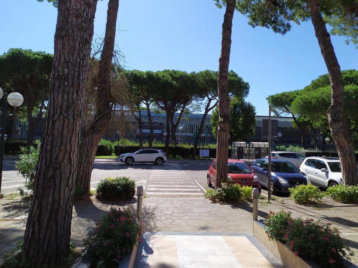 Hotel Madonna Del Pino Червия Экстерьер фото