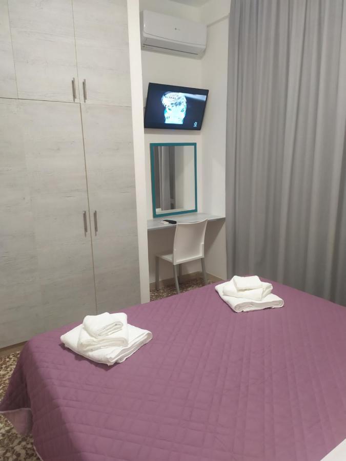 Hotel Madonna Del Pino Червия Экстерьер фото